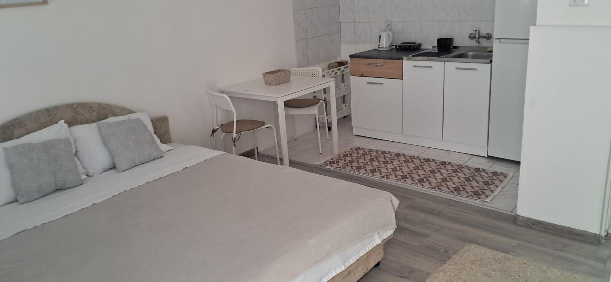 Nany 2 Daire Novi Sad Dış mekan fotoğraf